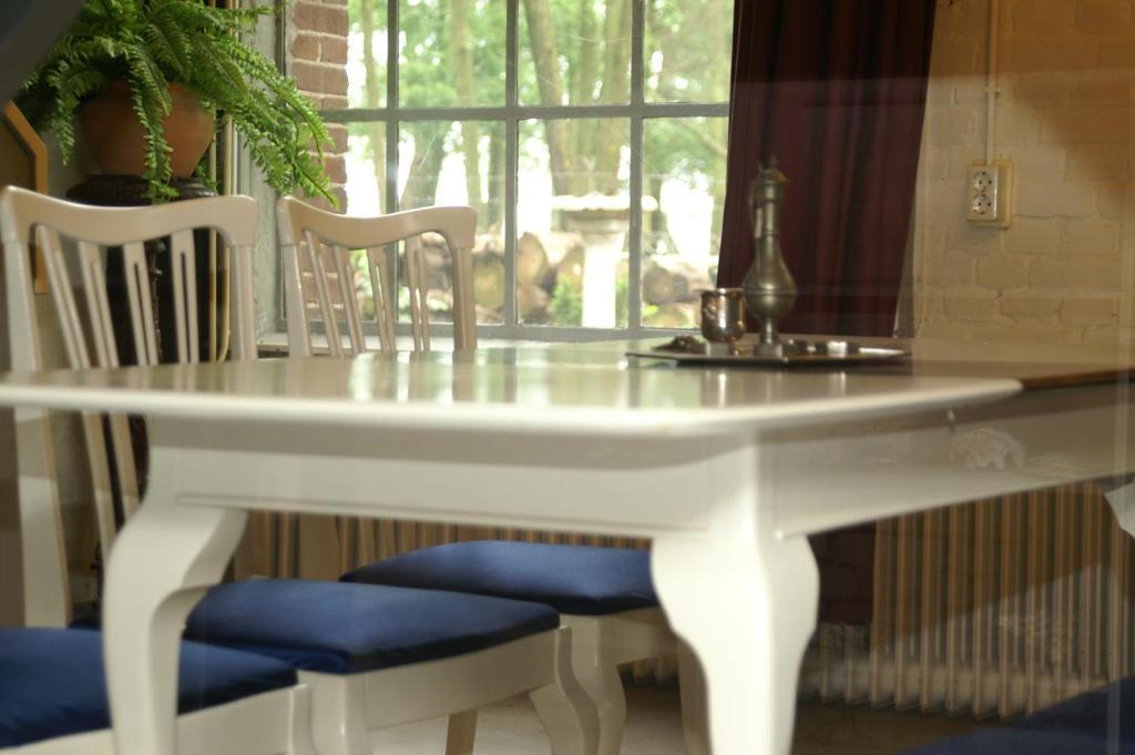 B&B De Turffabriek Griendtsveen Δωμάτιο φωτογραφία